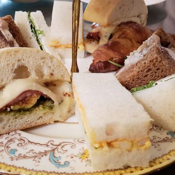 Neverland Tea Salon - Traditional Grande Adventure Savory tier - Coffee & Tea Near Me - Vancouver, British Columbia