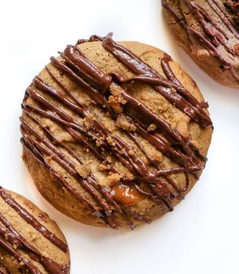 CurlyTop Baker by null