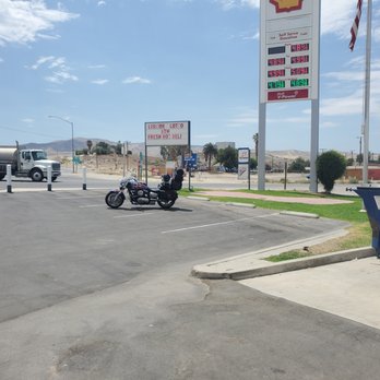 Shell - Hot day - Gas Stations Near Me - Maricopa, California