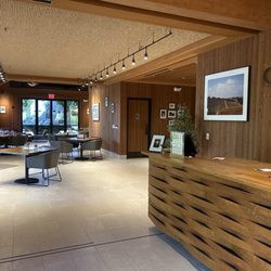 Cakebread Cellars - Wine club room