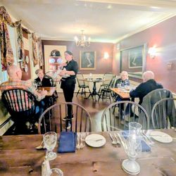 1801 Tavern At Grafton Restaurant - Side room
