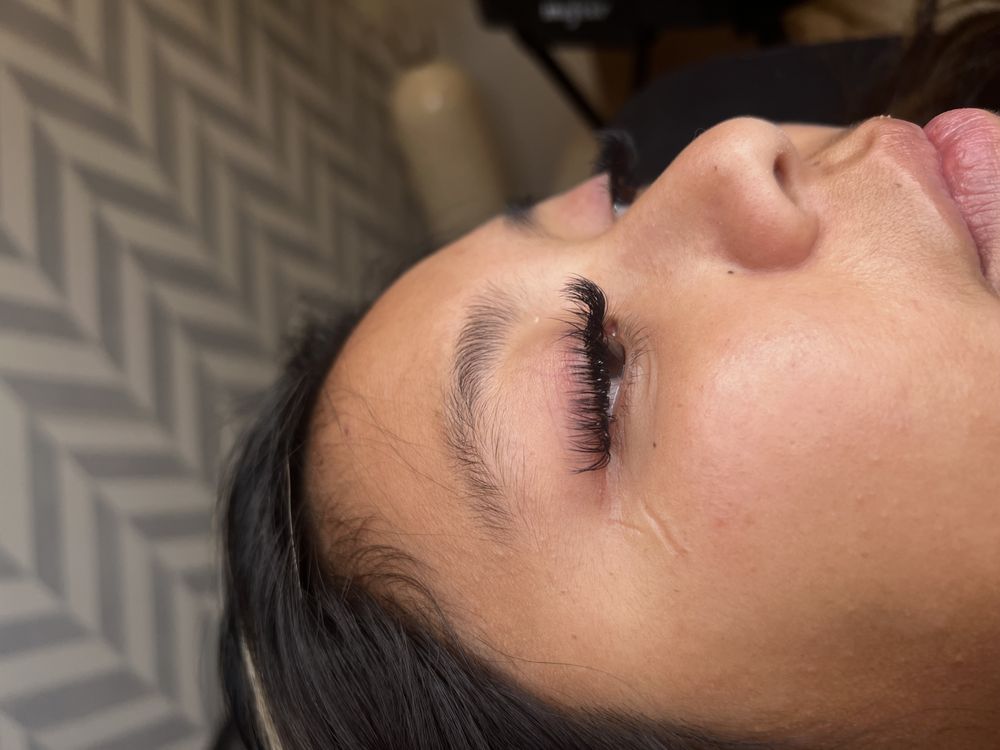 Free Spirit Lash Logo