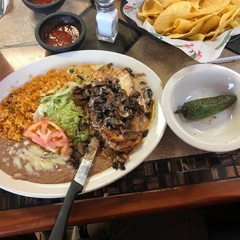 La Fiesta Mexican Restaurant - Pollo La Fiestia - Mexican Near Me - Chickasha, Oklahoma La Fiesta Mexican Restaurant - Pollo La Fiestia - Mexican Near Me - Chickasha, Oklahoma
