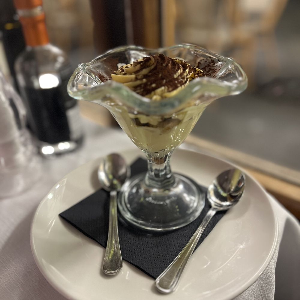 Le Lanterne - Italian Near Me - Rome, RM