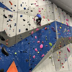 Frontier Climbing and Fitness