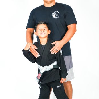 OM Jiu Jitsu - Parent's can train too! Every T/Th @ 6am, get in your "you time" before work! - Brazilian Jiu-jitsu Near Me - Lake Forest, California OM Jiu Jitsu - Parent's can train too! Every T/Th @ 6am, get in your "you time" before work! - Brazilian Jiu-jitsu Near Me - Lake Forest, California