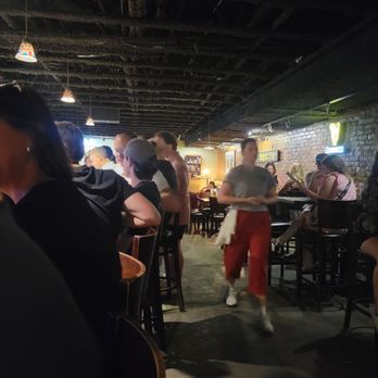 Fleet Street Pub - Inside - Pubs Near Me - Nashville, Tennessee Fleet Street Pub - Inside - Pubs Near Me - Nashville, Tennessee