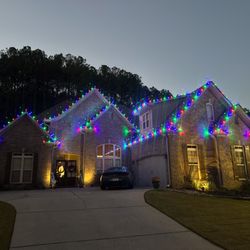 Bham Lights - Bham Lights Christmas lights! Full-service design, install, removal, and storage. Zero stress, maximum glow.