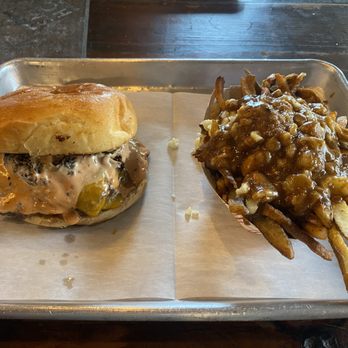 Smoqehouse - Double Brisket Burger & Poutine - Barbeque Near Me - Bradenton Beach, Florida Smoqehouse - Double Brisket Burger & Poutine - Barbeque Near Me - Bradenton Beach, Florida