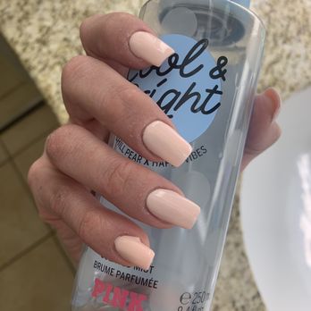 Fountain Nail Bar - Nail Salons Near Me - El Paso, Texas