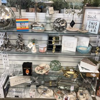 HomeGoods - Home Decor Near Me - Menifee, California