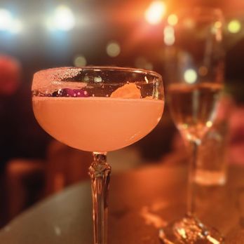 Smoke & Mirrors - Bars Near Me - Washington Dc, District of Columbia