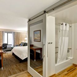 Hampton Inn Boca Raton - Guest room
