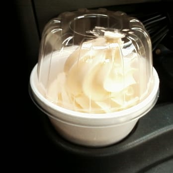 Custard's First Stand - Orange Cream Soft Serve - Ice Cream & Frozen Yogurt Near Me - Pittsburgh, Pennsylvania