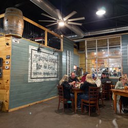 The Barrel House Bar & Grill - Dining