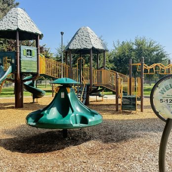 Terraza Park - Kids playground ages 5-12. Wood chips. Not really toddler friendly - Parks Near Me - La Habra, California Terraza Park - Kids playground ages 5-12. Wood chips. Not really toddler friendly - Parks Near Me - La Habra, California