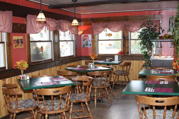 Creek House Diner by null