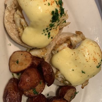 Old Ebbitt Grill - Eggs Benedict - Bars Near Me - Washington, DC, District of Columbia Old Ebbitt Grill - Eggs Benedict - Bars Near Me - Washington, DC, District of Columbia