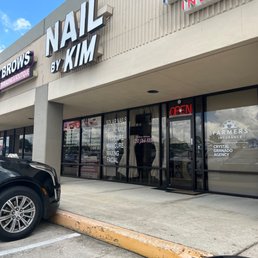 Nail salon