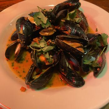 6th And Vine - Mussels special - New American Near Me - Winston-Salem, North Carolina