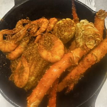 On The Hook - Cajun/Creole Near Me - Brea, California