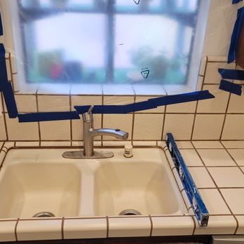 Ross Handyman Repairs - Old sink - Handyman Near Me