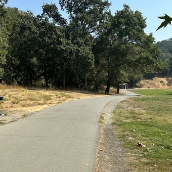 Lafayette Reservoir - Shore Trail - Parks Near Me - Lafayette, California Lafayette Reservoir - Shore Trail - Parks Near Me - Lafayette, California