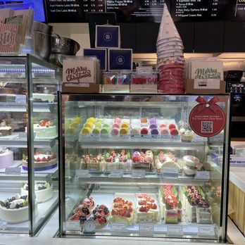 Paris Baguette - Bakeries Near Me - Los Angeles, California Paris Baguette - Bakeries Near Me - Los Angeles, California