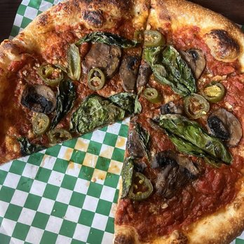 The Liberties DTLA - Vegetarian pizza no cheese - Irish Pub Near Me - Los Angeles, California