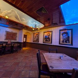 El Tiempo Cantina - Webster - One of the dining areas