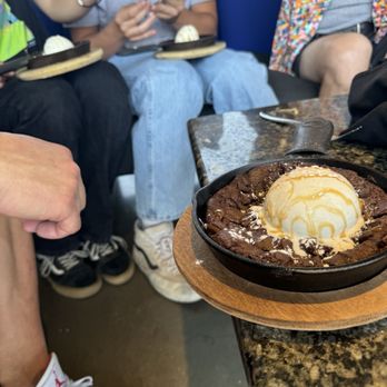 Topgolf - Cookie skillet - Golf Near Me - Vineyard, Utah