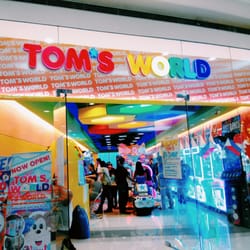 Tom's World