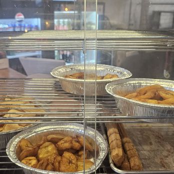 La Mexicana Taqueria - Tacos Near Me - Newburgh, New York