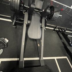 Iron Gym - Smooth like butter hack squat