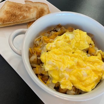 Vinny's Brunch - Cheesy hash - Breakfast & Brunch Near Me - Clinton Township, Michigan Vinny's Brunch - Cheesy hash - Breakfast & Brunch Near Me - Clinton Township, Michigan