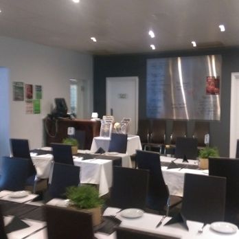 Hotel Yorke Valley - Bistro - Hotels Near Me - Maitland, SA
