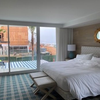 Hotel del Coronado, Curio Collection by Hilton - Partial Ocean View and Huge Construction Site View - Coronado, CA
