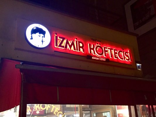 Izmir Köftecisi (Konak-Grill) by null