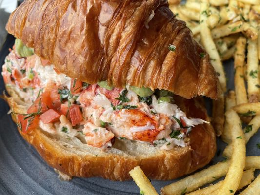 Atlantic fish & Chop House by null