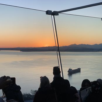 Space Needle - Sunset view. Clear sky. - Landmarks & Historical Buildings Near Me - Seattle, Washington