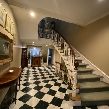 Grandiflora Bed & Breakfast - Bed & Breakfast Near Me - Laurel, Mississippi
