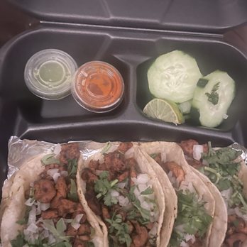 Que Rico Mexican Food - 4 tacos - Mexican Near Me - Phoenix, Arizona Que Rico Mexican Food - 4 tacos - Mexican Near Me - Phoenix, Arizona