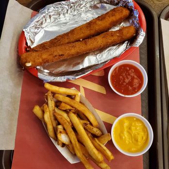 4 Hands at The District - Monster Cheesesticks, Side of Fries, Cheese Sauce, Ketchup - Brewpubs Near Me - Chesterfield, Missouri