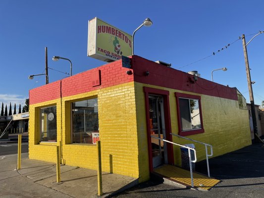 Humberto's Taco Shop by null