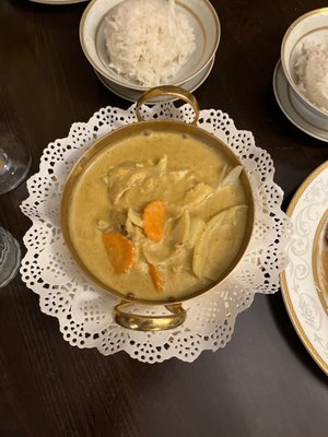 Manee Thai Cuisine Indy by null