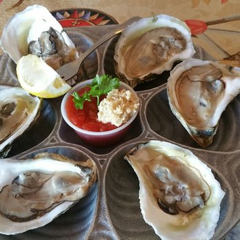The Gloucester House - Wellfleet oysters - Seafood Near Me - Gloucester, Massachusetts The Gloucester House - Wellfleet oysters - Seafood Near Me - Gloucester, Massachusetts