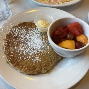 Nibbley's Cafe - Oat pancakes, fruit and spicy chicken omelette. - Breakfast & Brunch Near Me - Klamath Falls, Oregon Nibbley's Cafe - Oat pancakes, fruit and spicy chicken omelette. - Breakfast & Brunch Near Me - Klamath Falls, Oregon