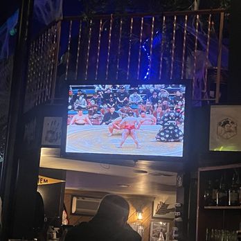 Vindicktive Wings - Sumo wrestling views - Chicken Wings Near Me - Seattle, Washington Vindicktive Wings - Sumo wrestling views - Chicken Wings Near Me - Seattle, Washington