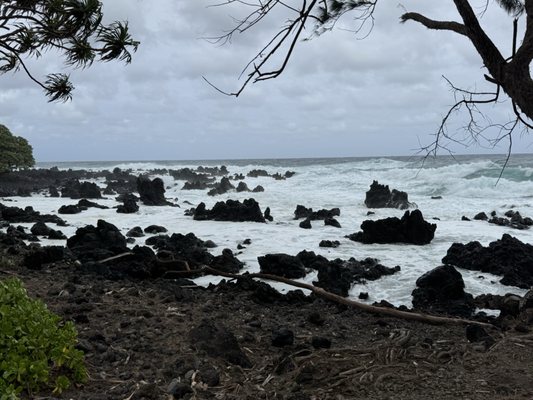 Keanae Lookout by null