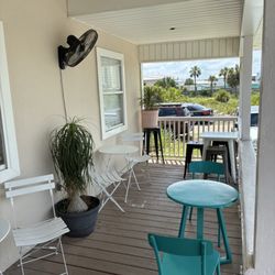 Panama City Coffee - Seating